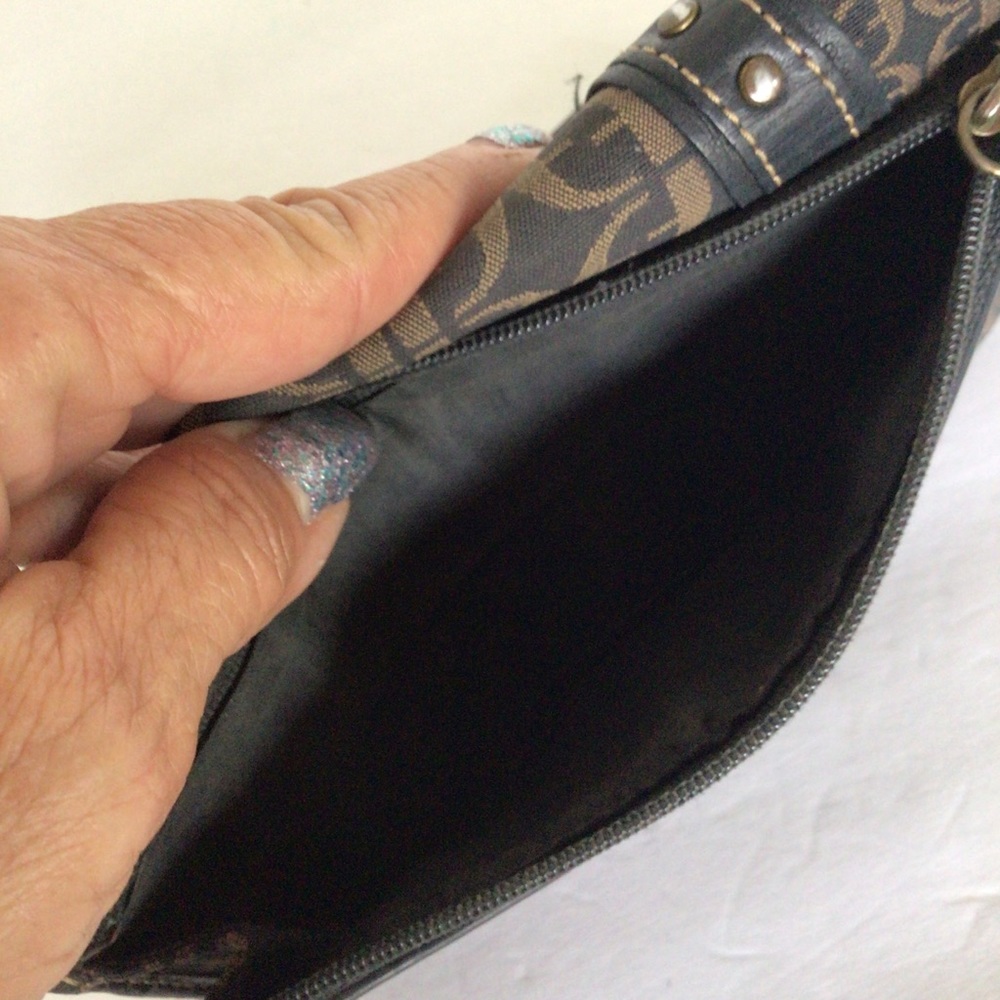 FOSSIL MONOGRAM FLAP WALLET - Picture 10 of 15